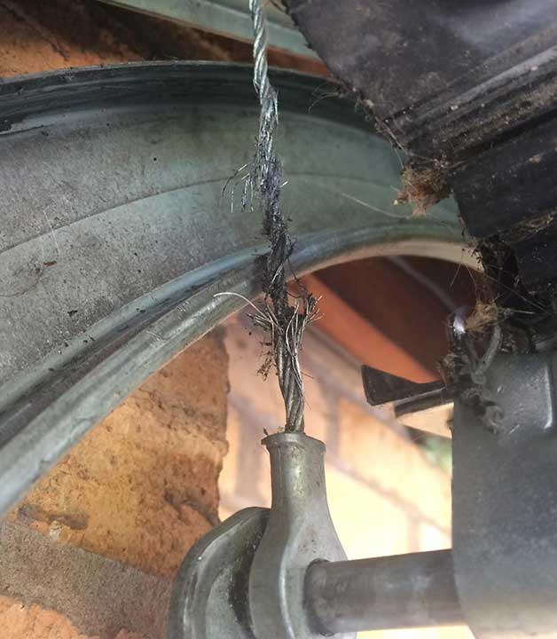 Frayed-Garage-Door-Cable